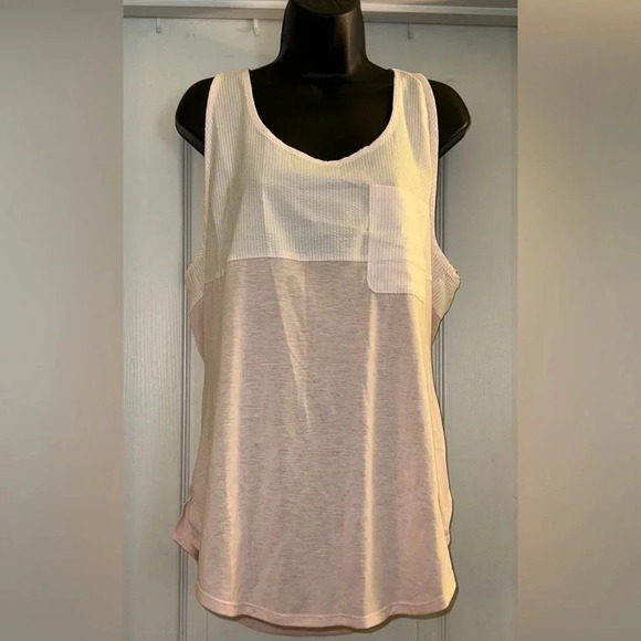 Magellan Outdoors Fish Gear Tank Top - Picture 1 of 7